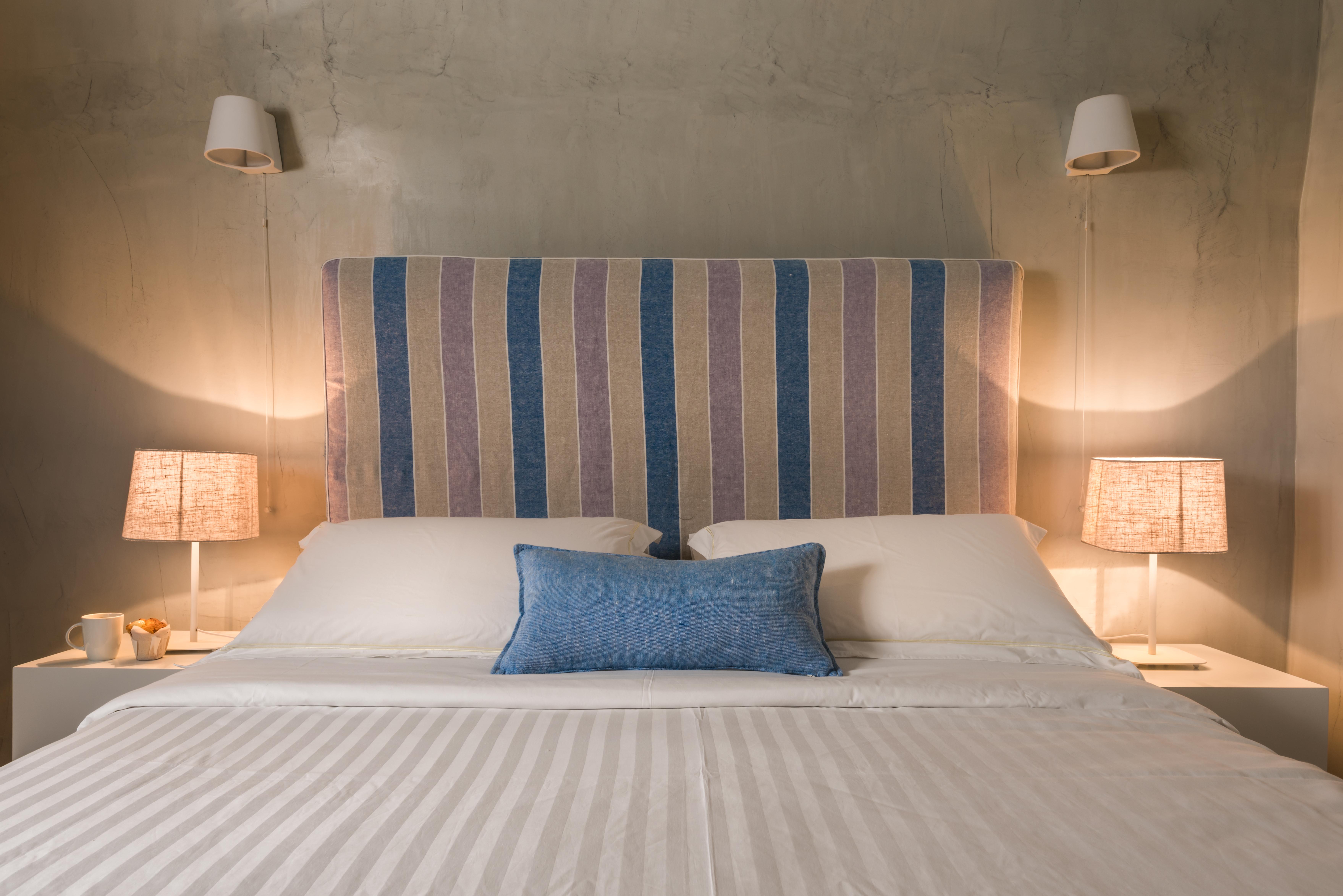 Mythical Blue Luxury Suites (Adults Only) Fira  Dış mekan fotoğraf