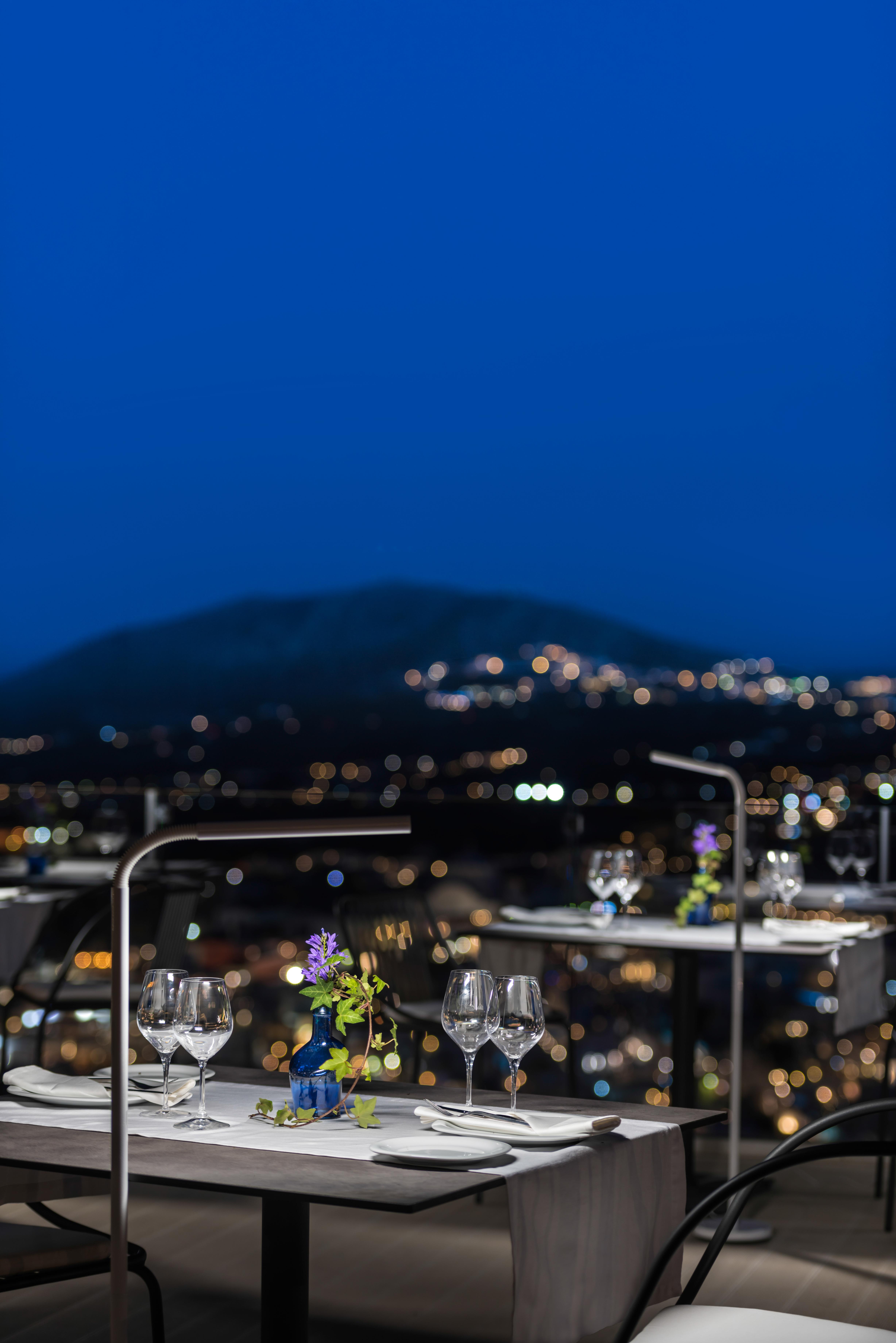 Mythical Blue Luxury Suites (Adults Only) Fira  Dış mekan fotoğraf