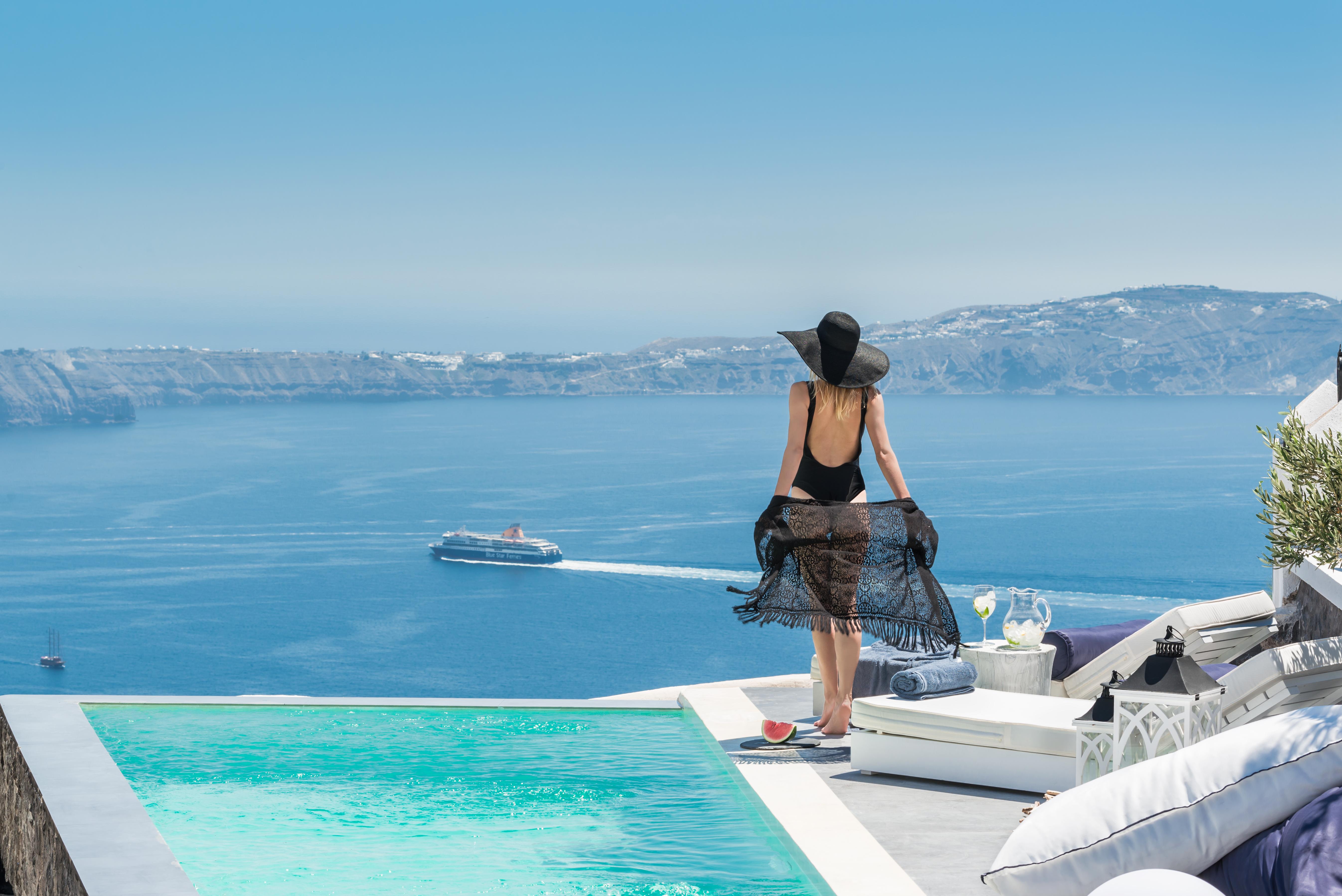 Mythical Blue Luxury Suites (Adults Only) Fira  Dış mekan fotoğraf